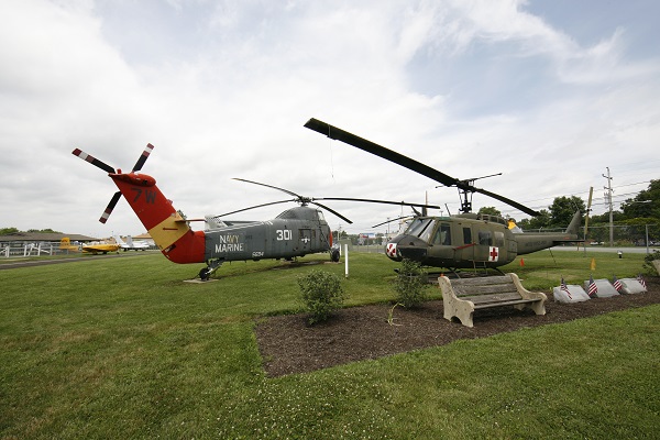 Sikorsky UH-34J Sea Bat and Bell UH-1V Huey at the Wings of Freedom Museum — Joseph May:Travel for Aircraft
